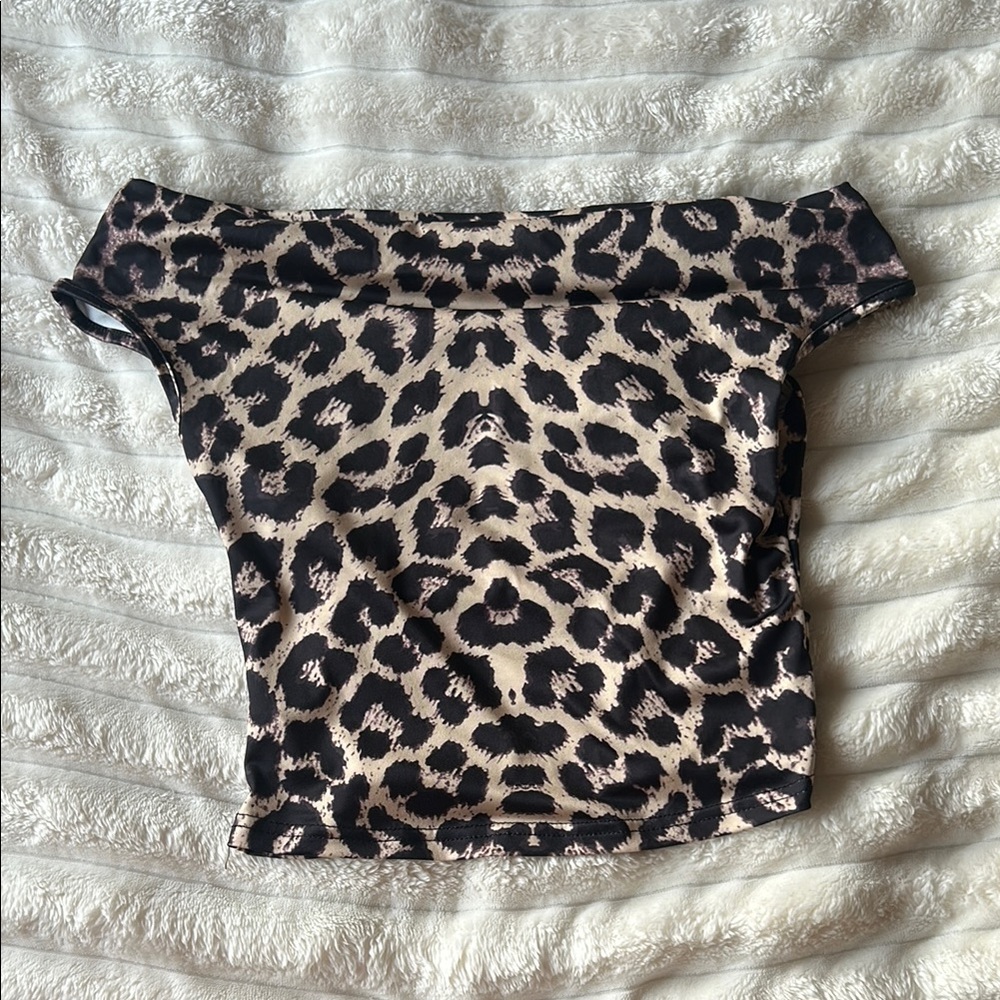 Leopard Print Off-Shoulder Top